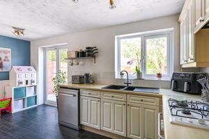 Kitchen- click for photo gallery